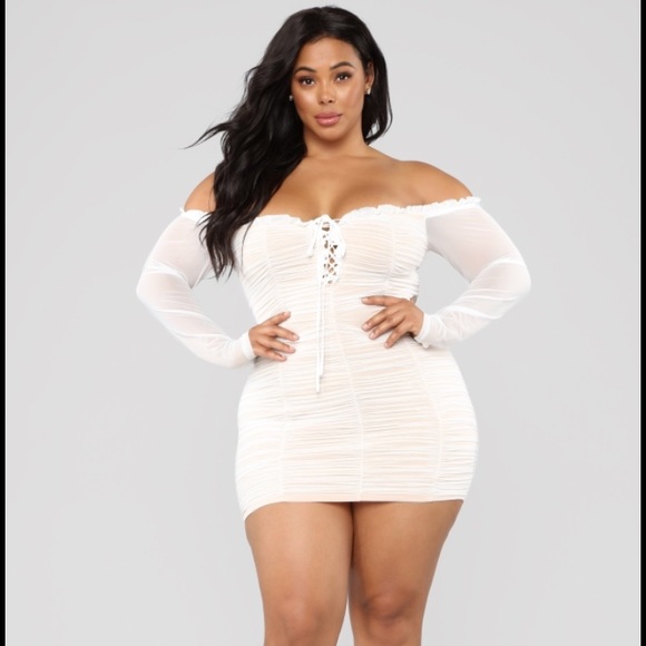 Fashion Nova Dresses & Skirts - Fashionnova Curve Ruched Mesh Dress